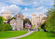 Windsor Stonehenge and oxford tour from London